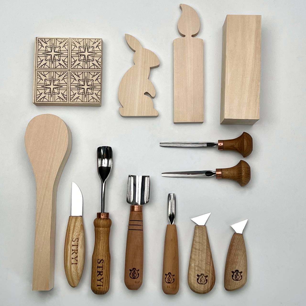 Vielseitiges Holzschnitzset STRYI Profi 12-tlg. Geschenk zum Schulabschluss, Kostenlose Videoanleitung