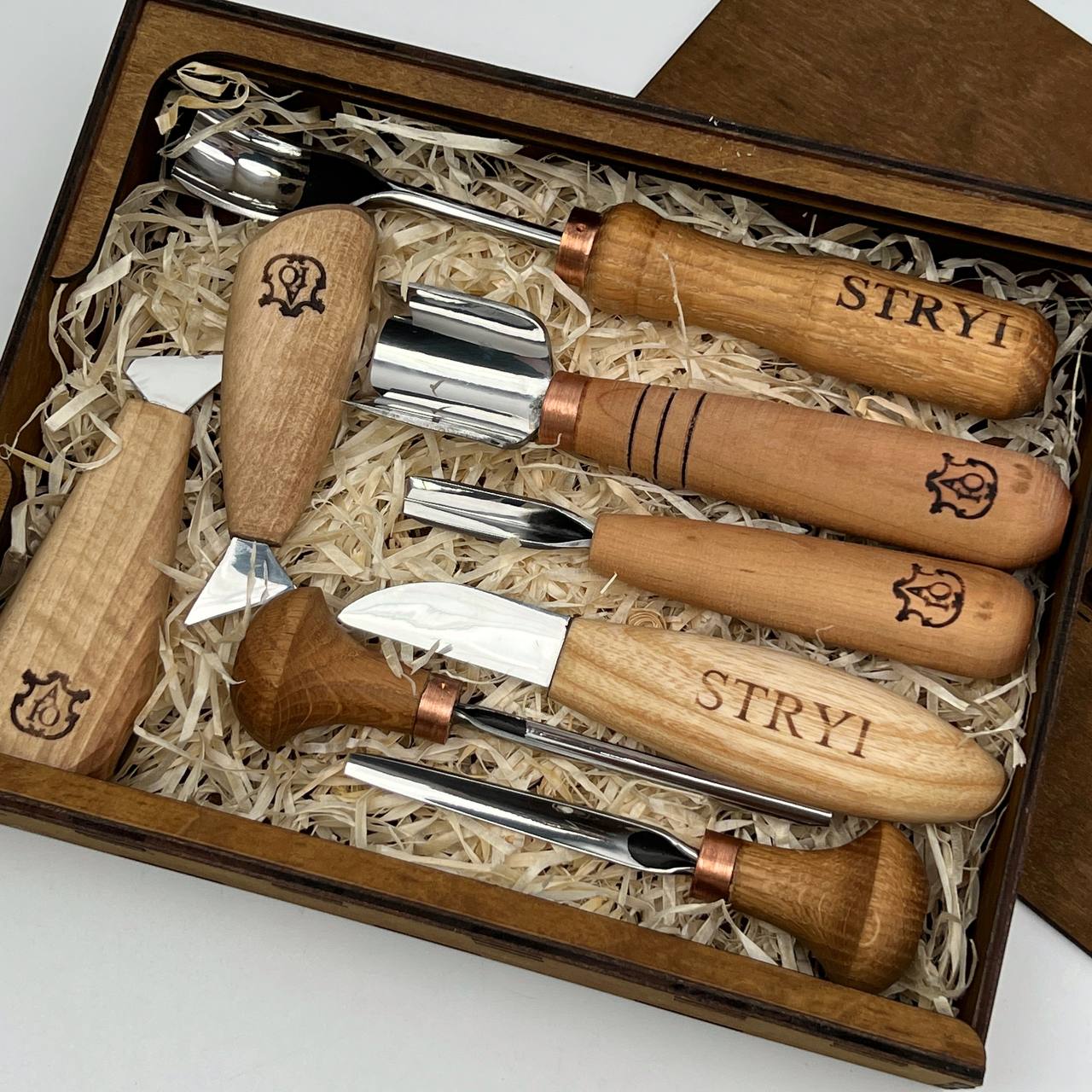 Juego de herramientas versátiles para tallar madera STRYI Profi (8 herramientas+5 espacios en blanco)