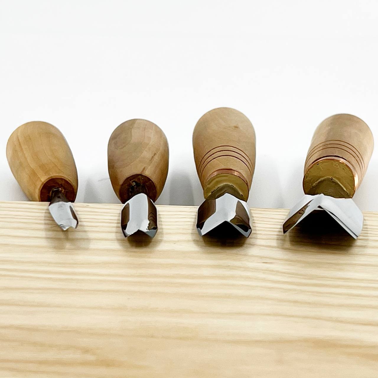 V-parting tool, Short chisel skewed STRYI-AY Profi for carving, V-shaped chisel