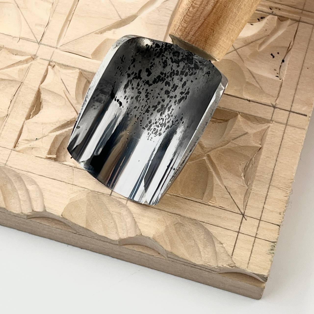 Skew-beveled short gouge STRYI-AY Chip carving gouge Standart