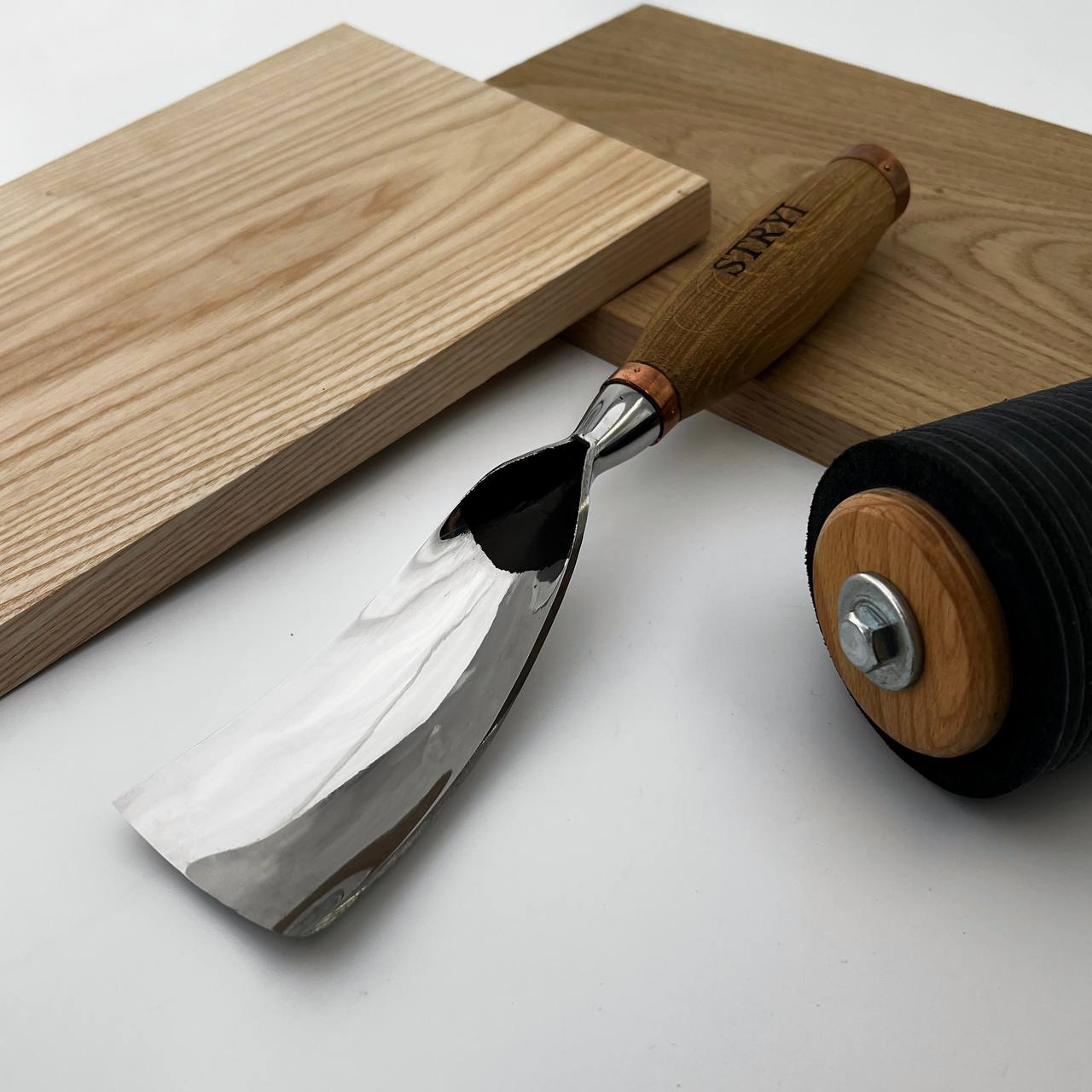 Herramienta curvada para escultura grande, perfil 7, gubias resistentes STRYI Profi