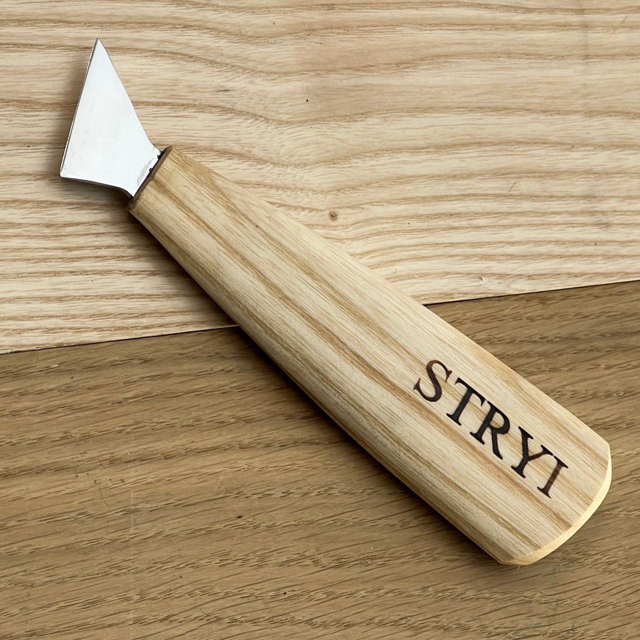 Knife STRYI Profi for woodcarving 30mm, Chip carving knife, Swallowtail knife, Carving knives, triangle knife