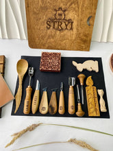 Cargar imagen en el visor de la galería, Juego de herramientas versátiles para tallar madera STRYI Profi (8 herramientas+5 espacios en blanco)