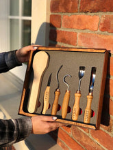 Laden Sie das Bild in den Galerie-Viewer, Löffel-Schnitzwerkzeug-Set 5-teilig STRYI Profi in Geschenk-Aufbewahrungsbox aus Holz