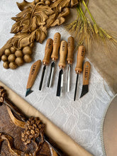 Load image into Gallery viewer, Basic wood carving tools set STRYI for whittling and relief carving