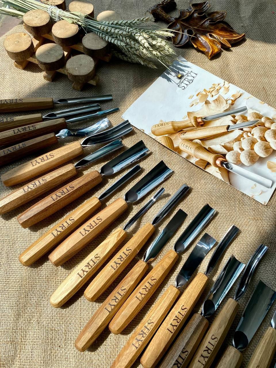 Chip carving knives set - Swiss chip carving knives set - The