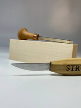 Cargar imagen en el visor de la galería, Set de talla de madera STRYI Start para figuras pequeñas para principiantes