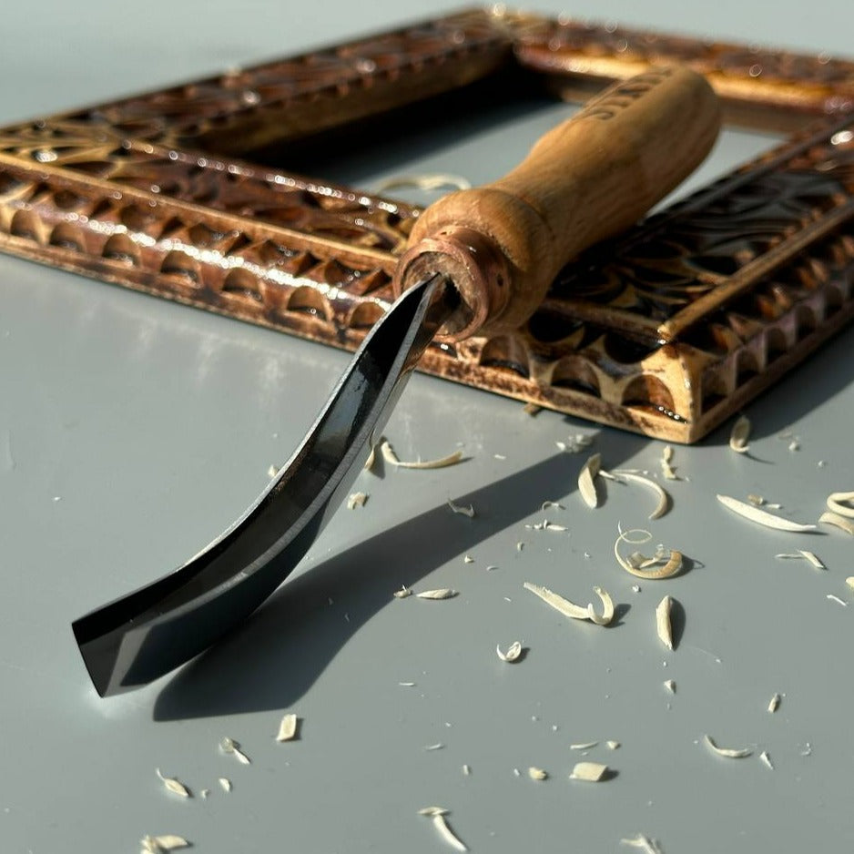 Long Bent V-parting Gouge STRYI 45 degrees, Detailing wood carving ...