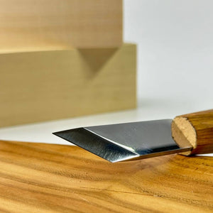 Cuchillo para tallar madera STRYI Profi para tallado en relieve y astillas, cuchillo sesgado