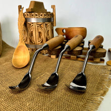 Cargar imagen en el visor de la galería, Bowl carving toolset of 3 large bent gouges STRYI Profi, kuksa gouges, bowl carving, gift for young man