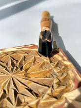 Load image into Gallery viewer, V-parting chisel 90 degrees for chip carving with pen handle Stryi-AY Profi, V-tools
