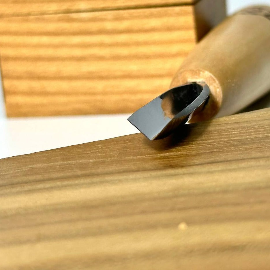 V-parting Short chisel STRYI-AY Profi for chip carving, V-shaped chisel ...
