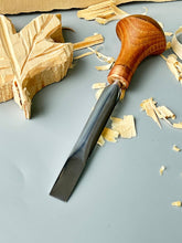 Load image into Gallery viewer, Palm carving tool STRYI Profi #1, Linocuttung tool, Engraving chisel, Flat carving chisel
