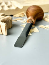Load image into Gallery viewer, Palm carving tool STRYI Profi #1, Linocuttung tool, Engraving chisel, Flat carving chisel
