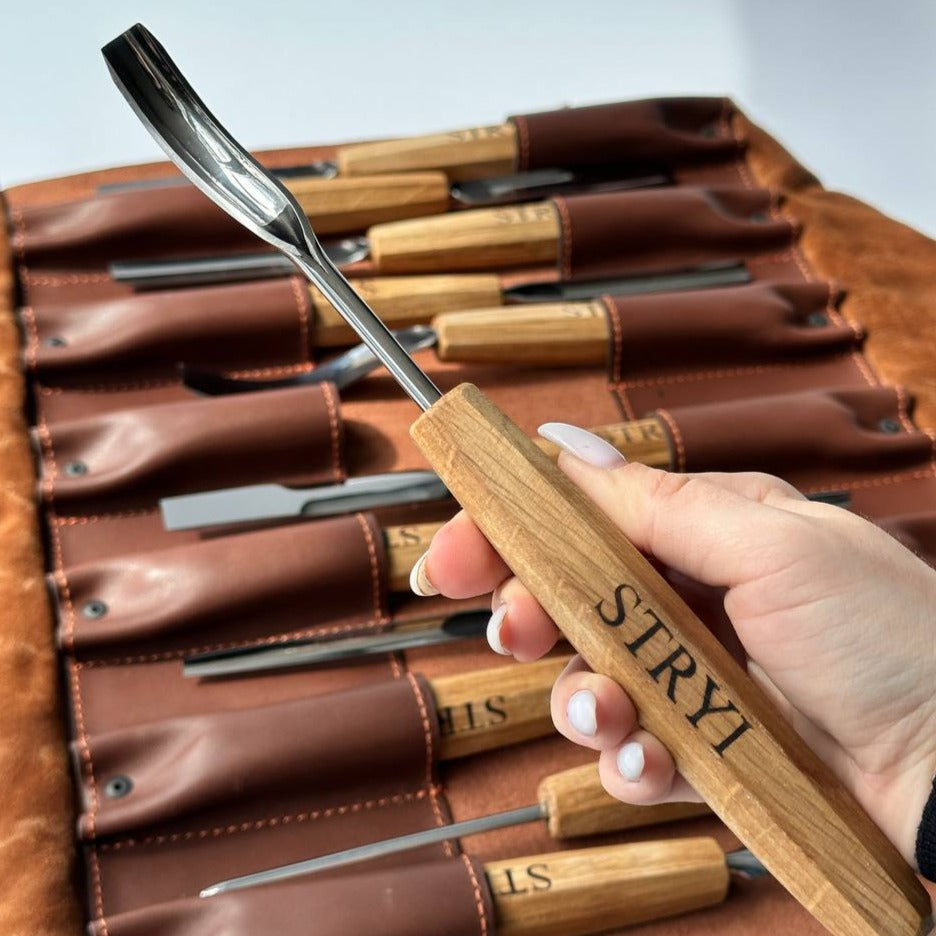 Wood carving kit for relief carving in leather case, 12pcs STRYI Profi, Chisels set, Gouges set