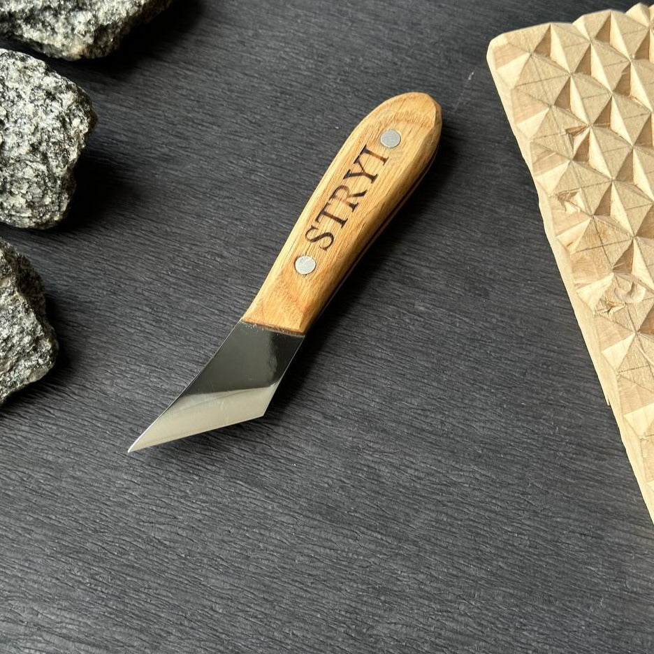 Cuchillo figurado para tallar madera 40mm STRYI Profi