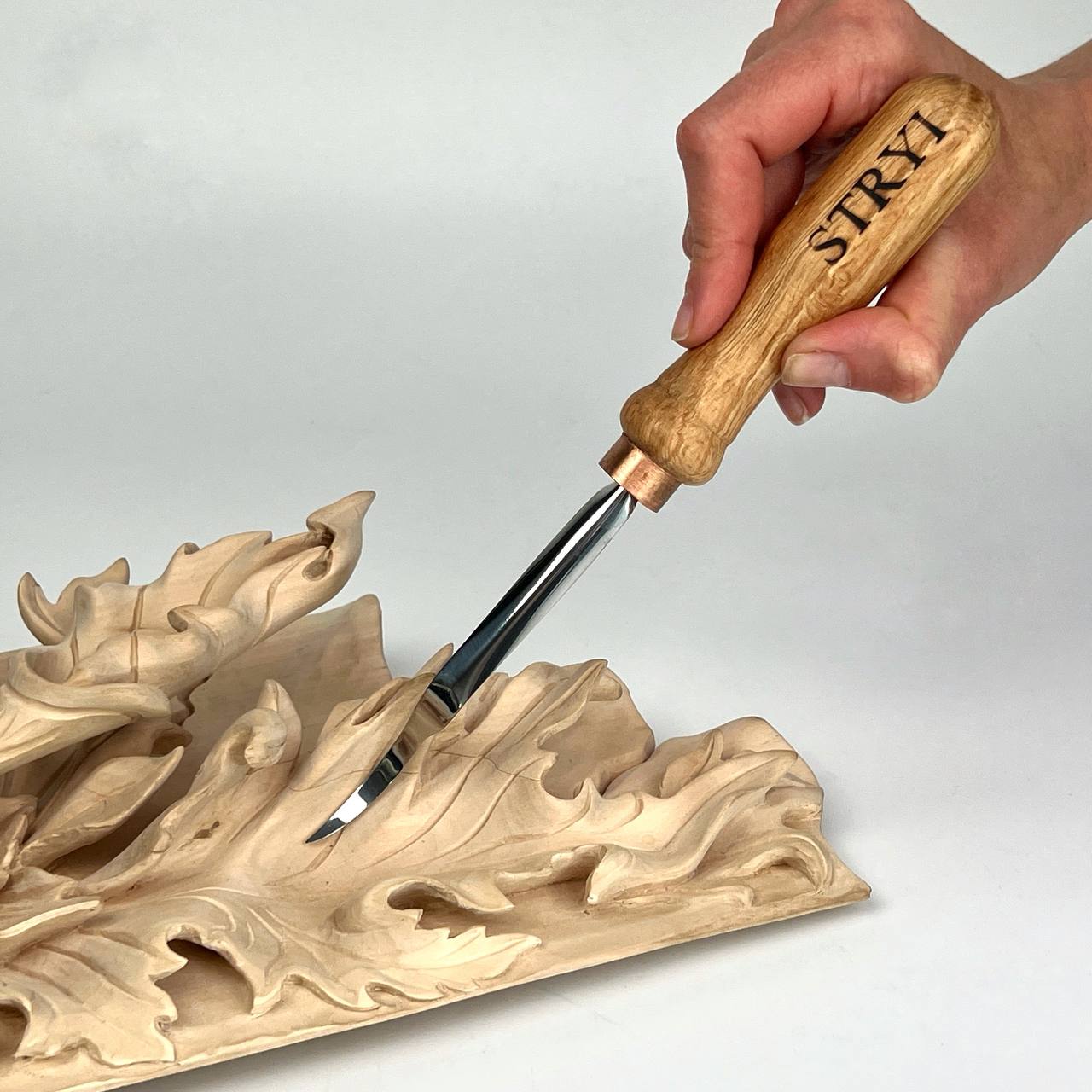 Long hook tool STRYI Profi for relief carving, Detailing chisel for crosscutting, Relief carving tool