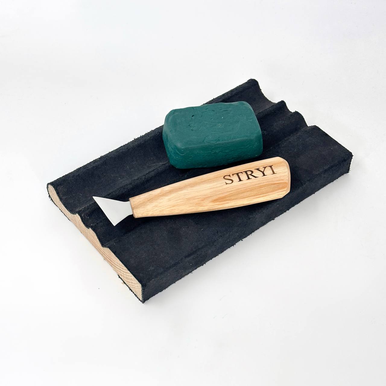 Cuchillo STRYI Profi para tallar madera 30mm