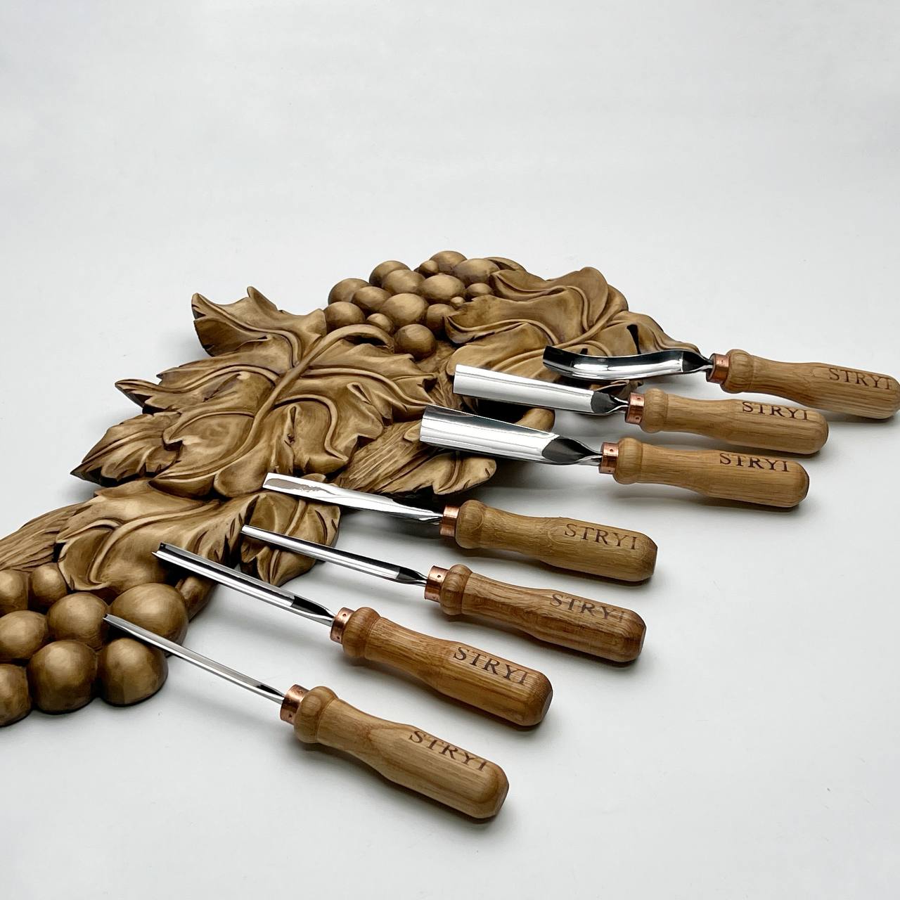 Grundlegendes Holzschnitzwerkzeug-Set STRYI zum Schnitzen und Reliefschnitzen