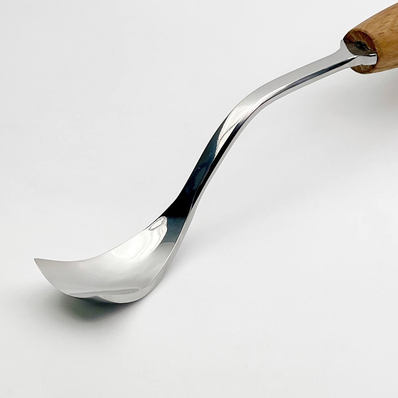 STRYI Maestro 30mm Large Bent Gouge for Spoons and Bowl Carving
