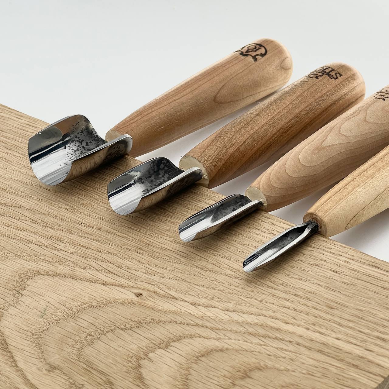 Skew-beveled short gouge STRYI-AY Chip carving gouge Standart