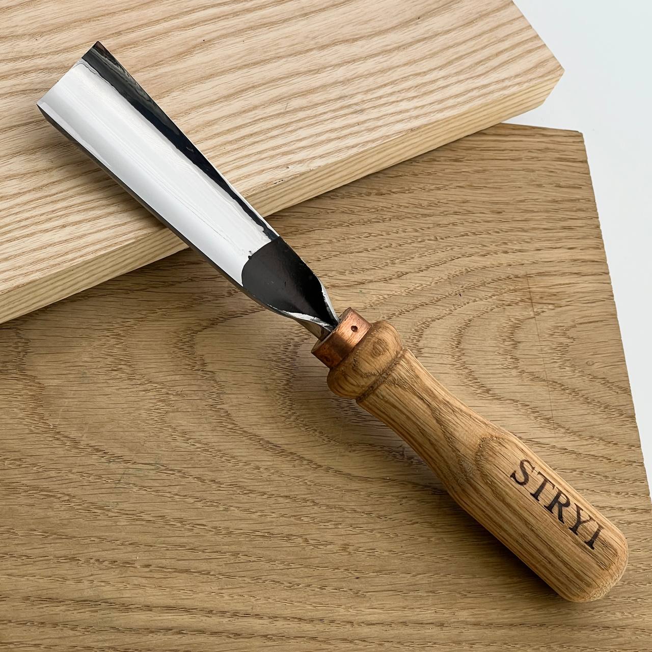 STRYI #7 Medium Sweep Gouge – Relief Carving Tool for Organic Shapes & Textures
