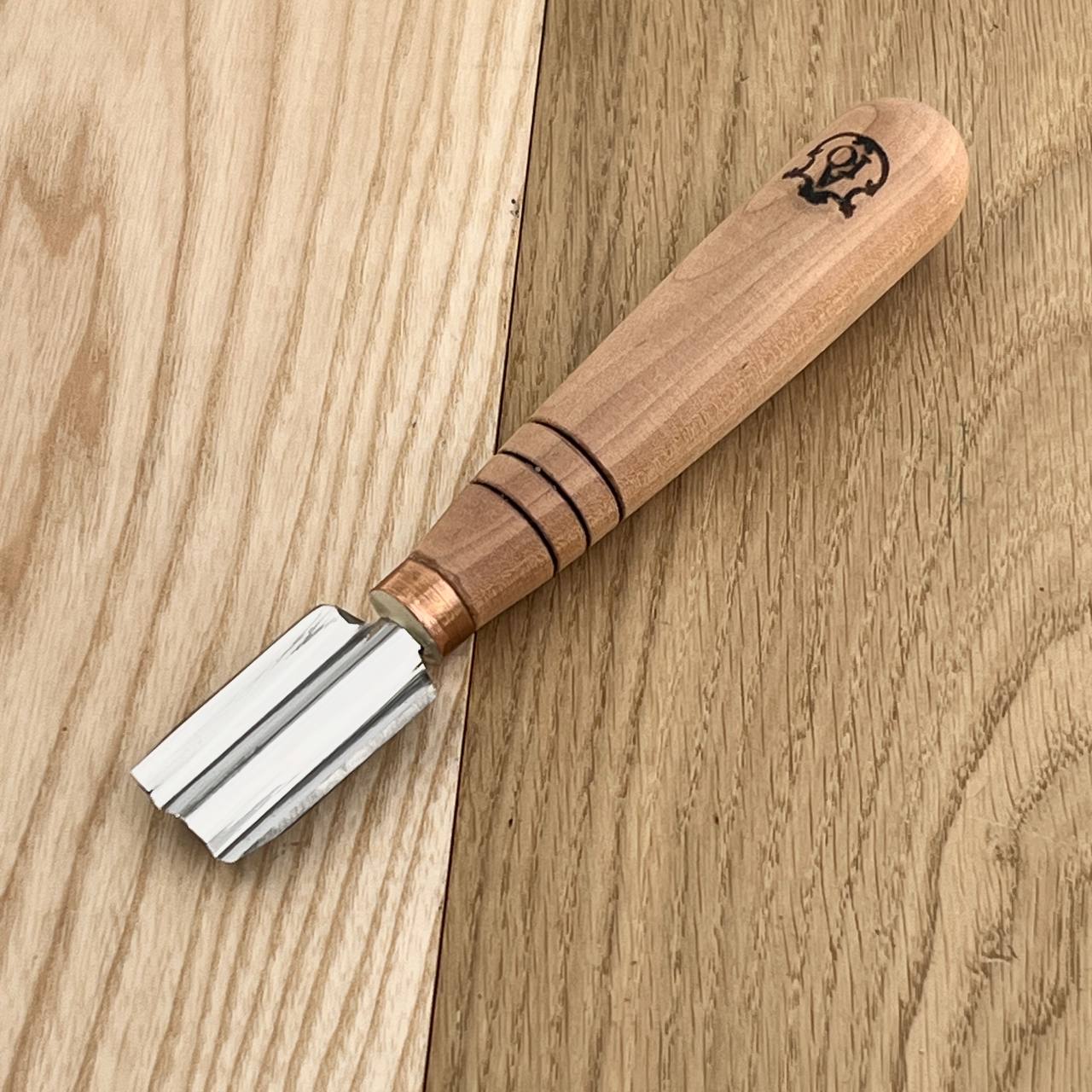 90° W-Shaped Double V-parting Chisel for 3D Chip Carving
