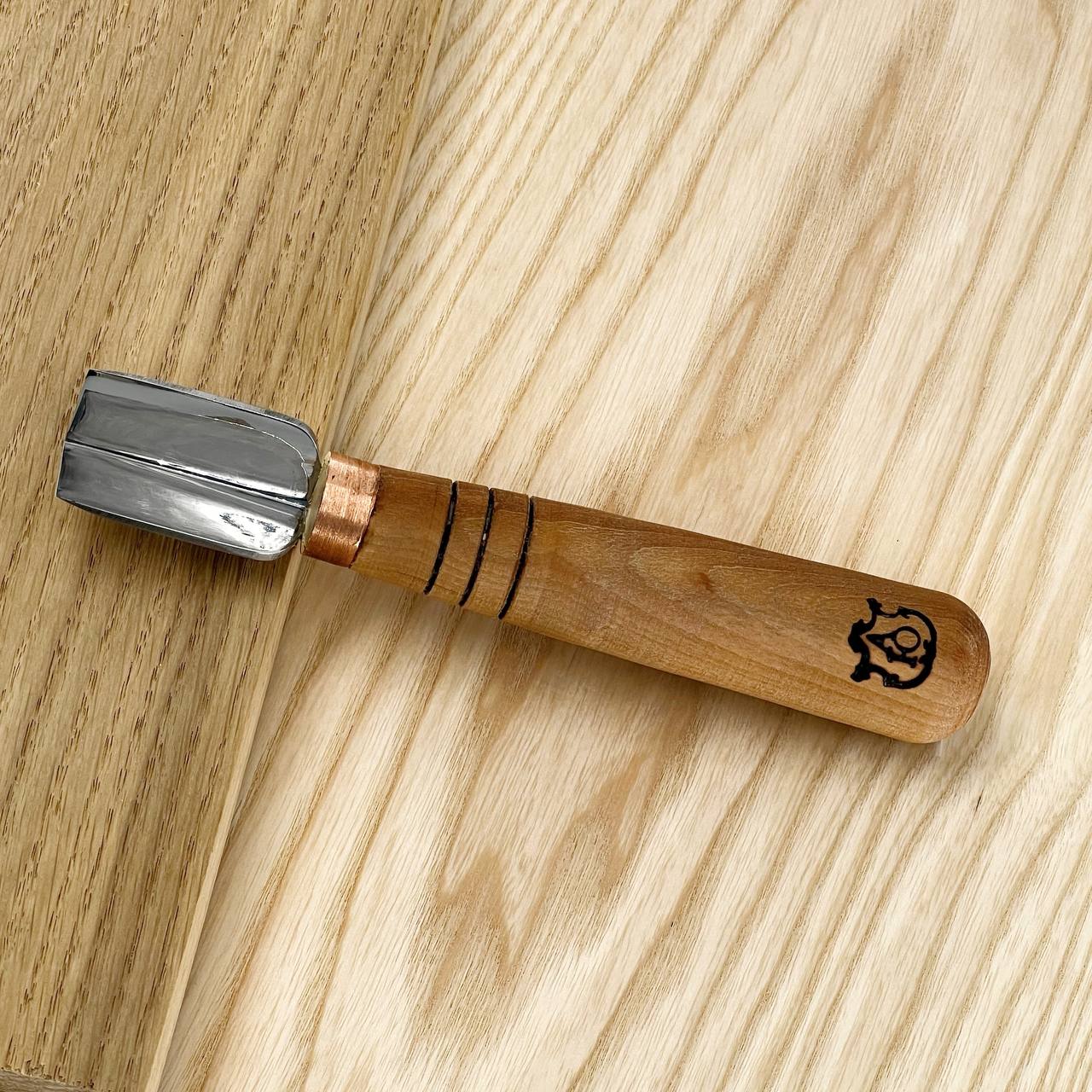 V-parting short chisel straight-beveled STRYI-AY Profi for chip carving, V-shaped chisels, V-tools