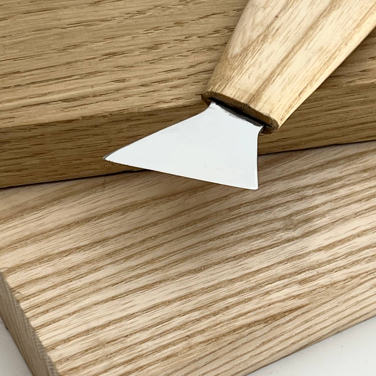 Knife STRYI Profi for woodcarving 30mm, Chip carving knife, Swallowtail knife, Carving knives, triangle knife