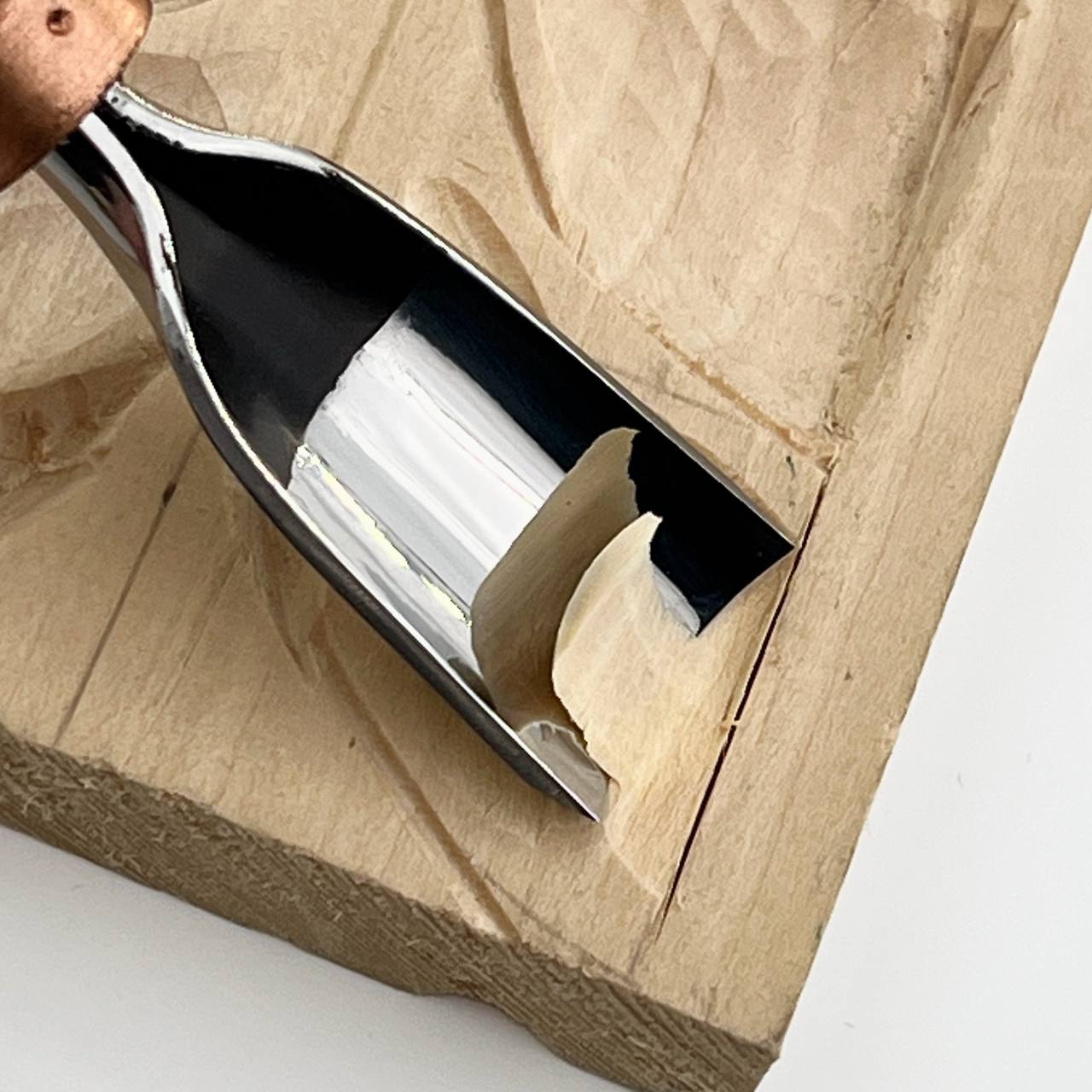 Short Palm Rounded Gouge for relief carving and texturing