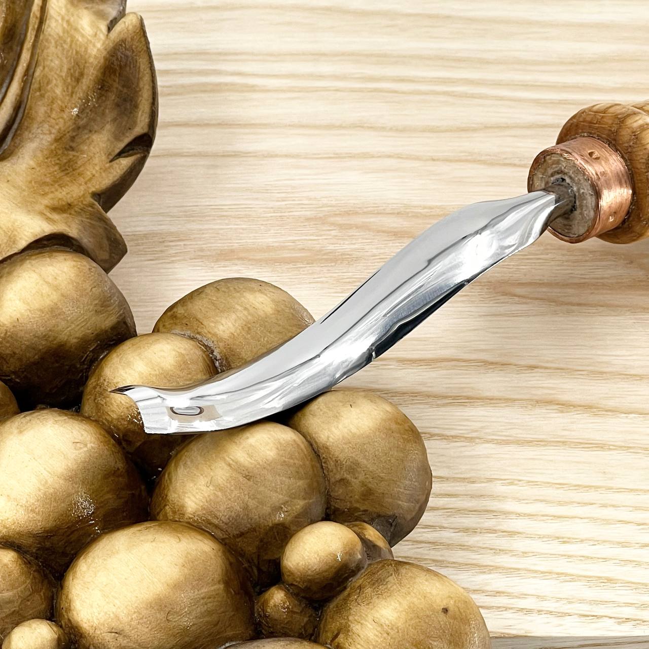 Revers bent gouge STRYI Profi, Carving grapes, Relief carving tools, Back bent gouges