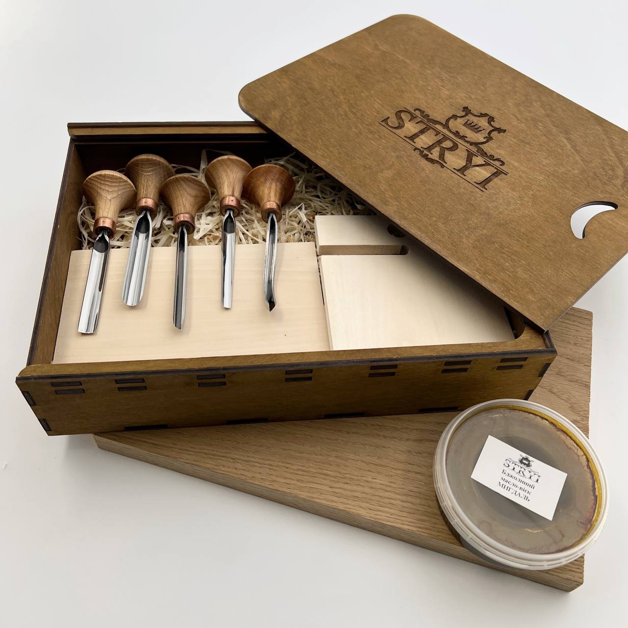 Palm carving set STRYI Profi, 5pcs, Toolset for Linocuttting, Relief carving, DIY phone stand