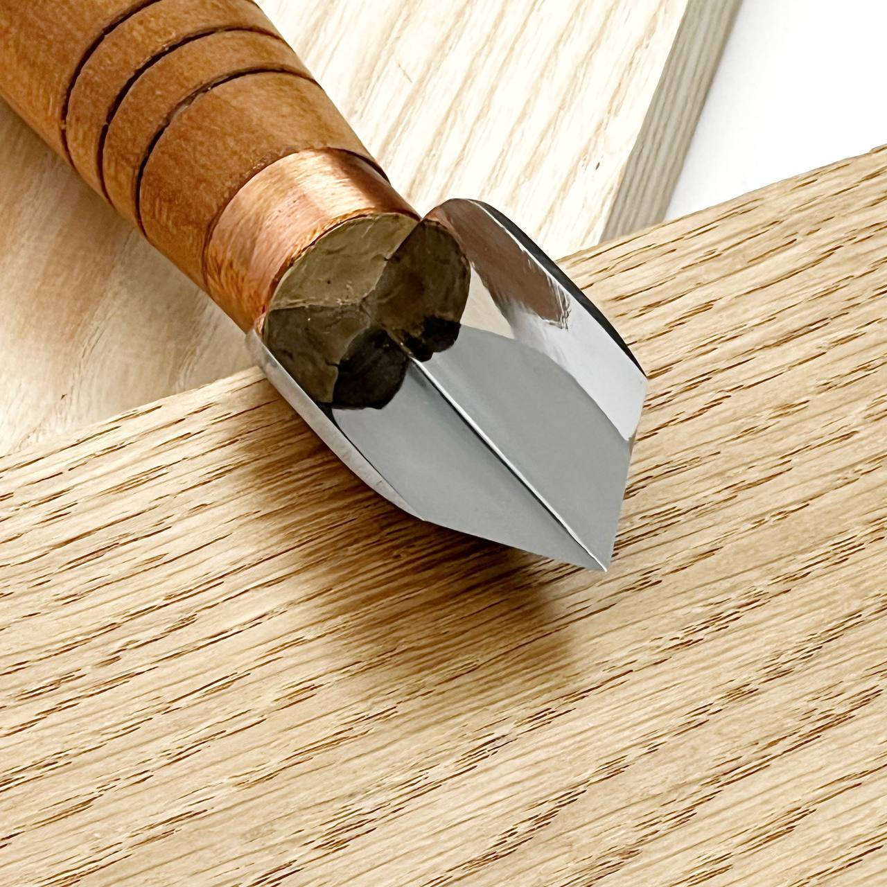 V-parting tool, Short chisel skewed STRYI-AY Profi for carving, V-shaped chisel