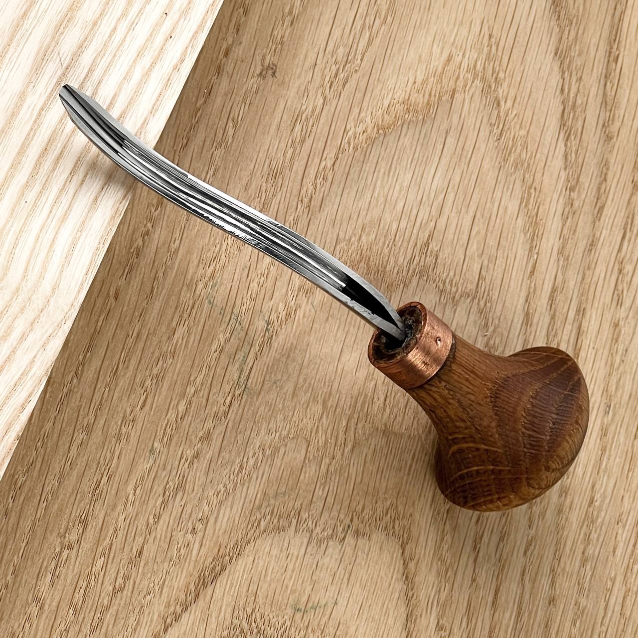 Palm carving bent gouge sweep #9 STRYI Profi , linocutting tool, burins STRYI, palm tool, detailing knife