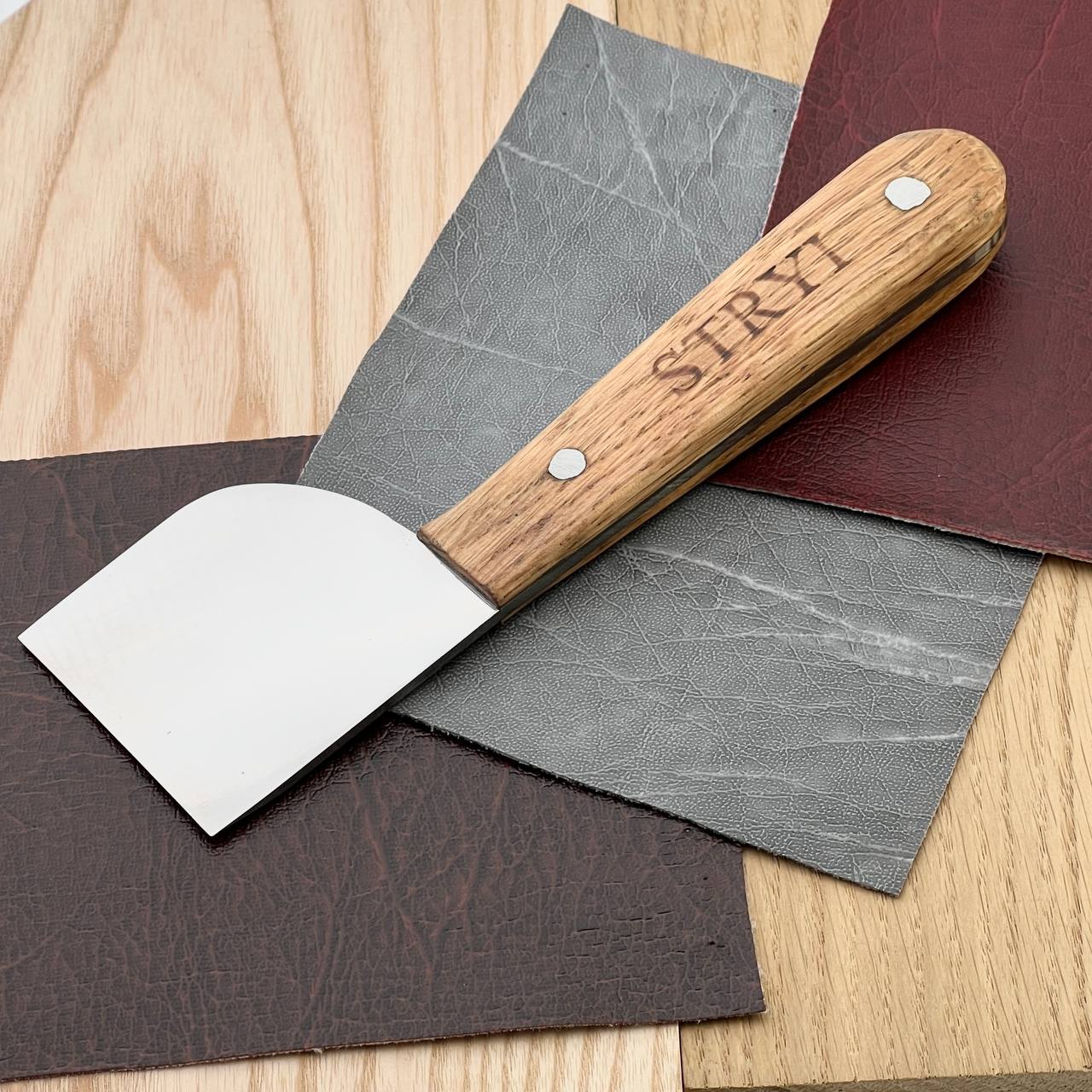 Cuchillo japonés para cortar cuero, STRYI Profi