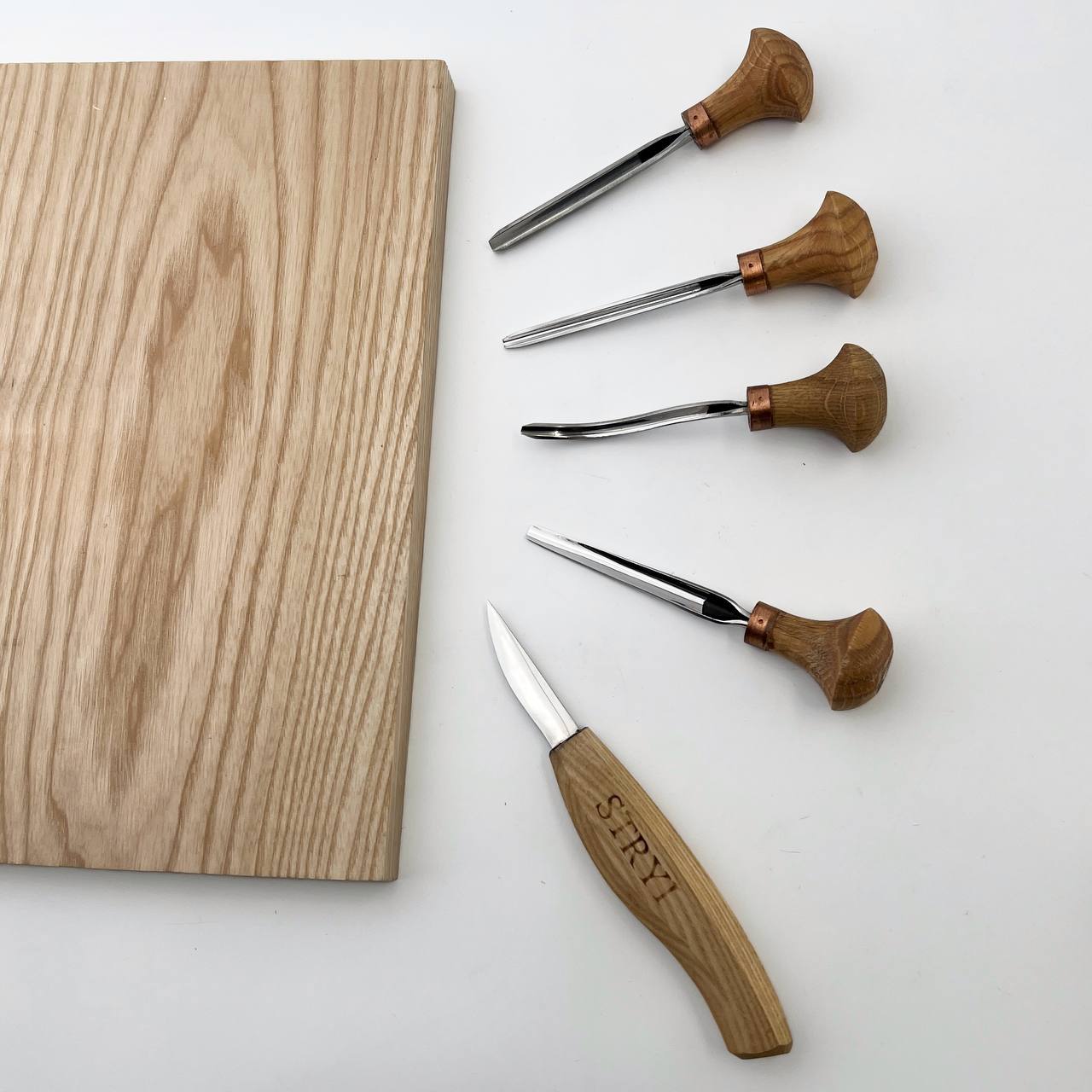 Schnitzwerkzeug-Set 5-tlg. im Rollkoffer STRYI, Schnitzfiguren