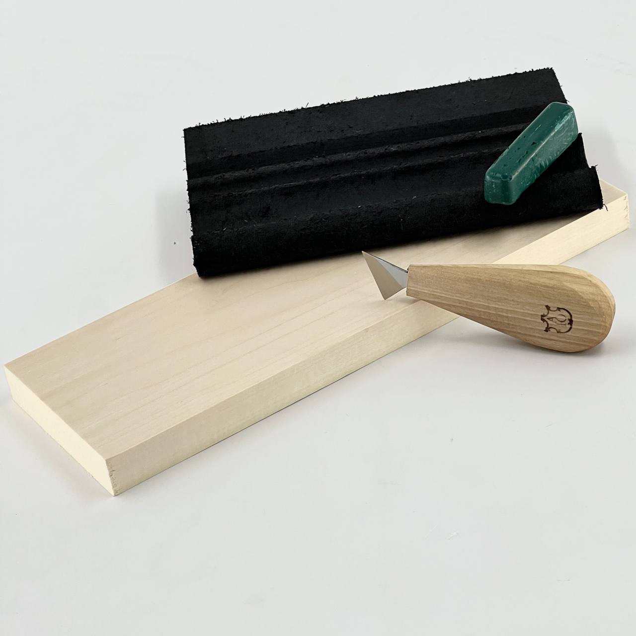 Basic tools set STRYI Start in woodcarving, Chip carving set