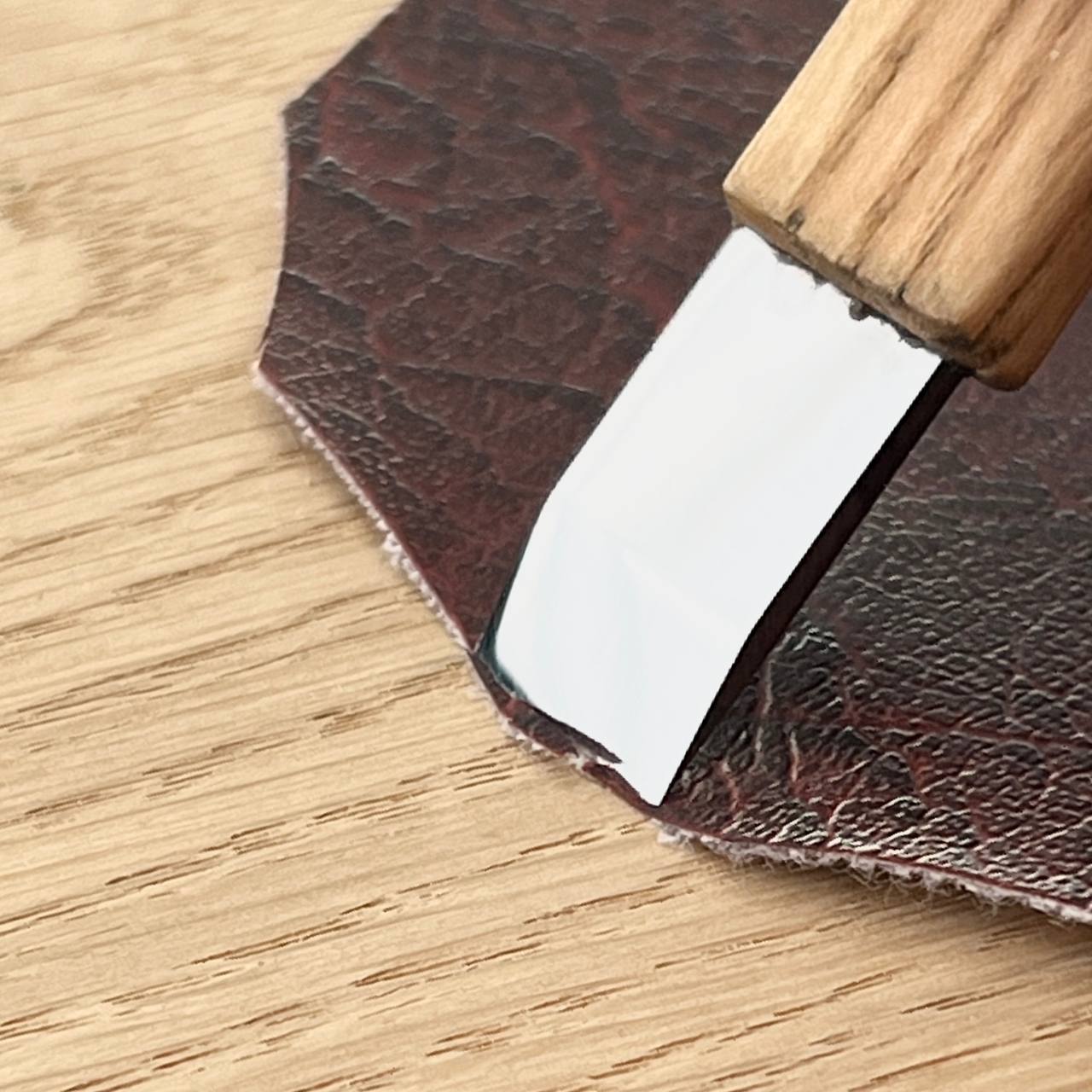 Leather Cutting Knife STRYI Profi with dual blade, Double-blade tool, Skewed knife for leather processing, Leather craft knife