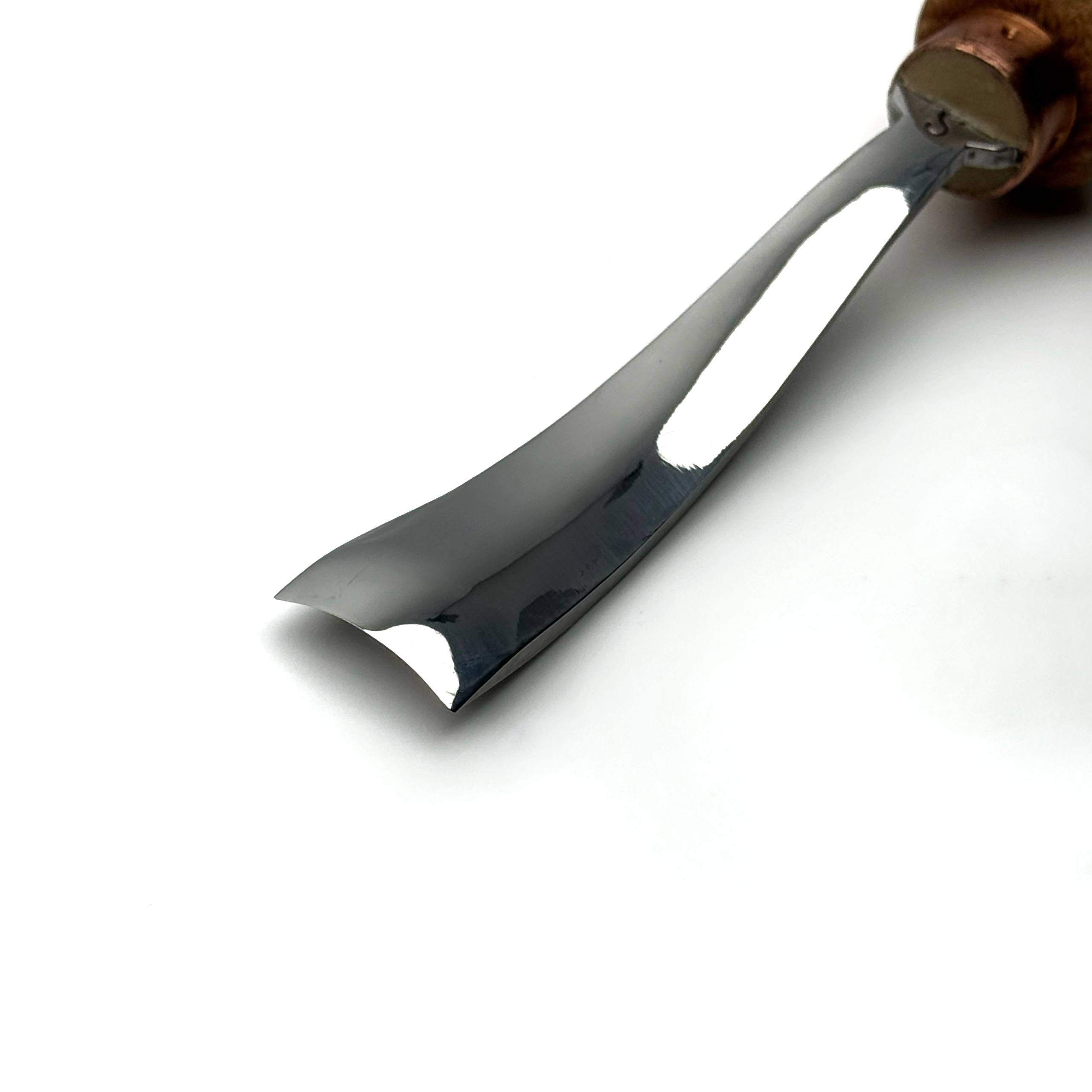 STRYI Reverse Bent Gouge – Specialized Forged Chisel for Convex Shapes & High Relief