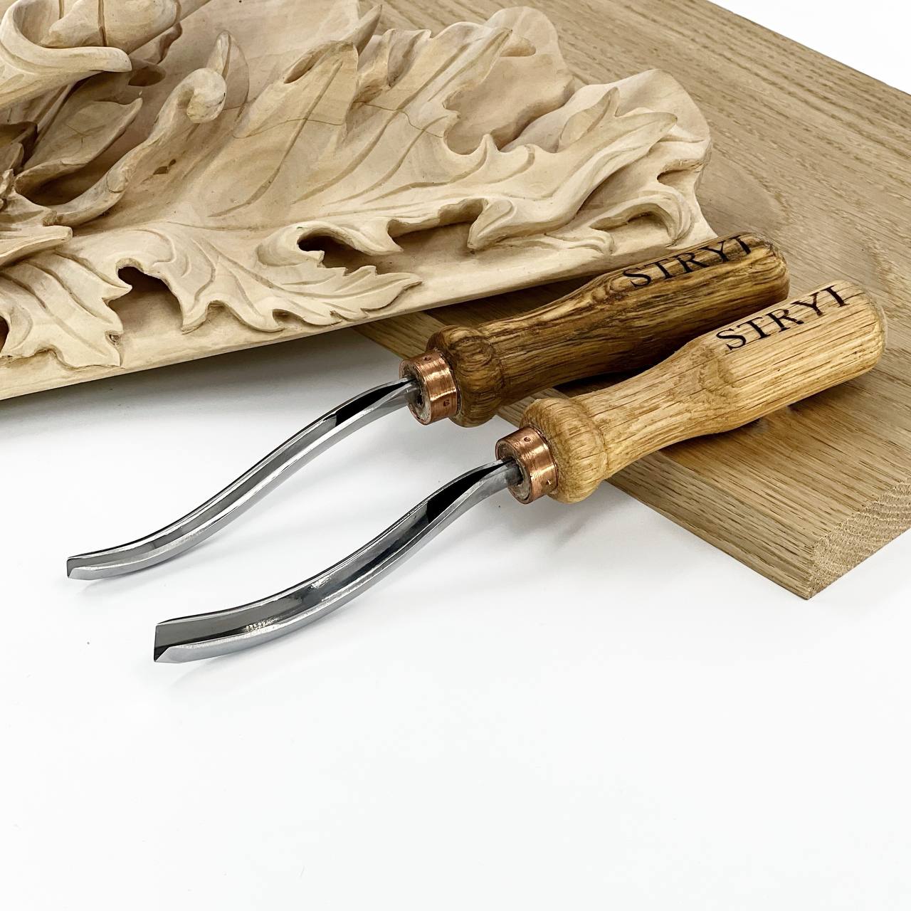 Lange gebogene V-förmige Hohleisen STRYI, 45 Grad, gebogener Meißel