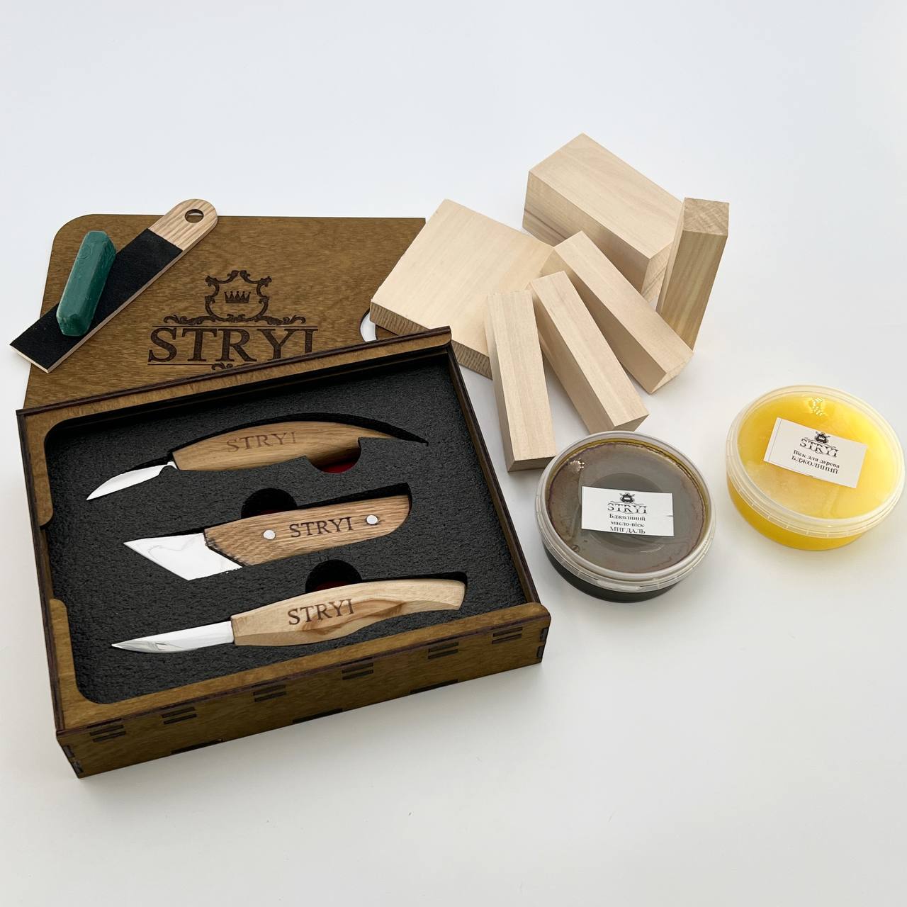Wood Carving Knives set of 3pcs STRYI Profi in Storage Wooden Box