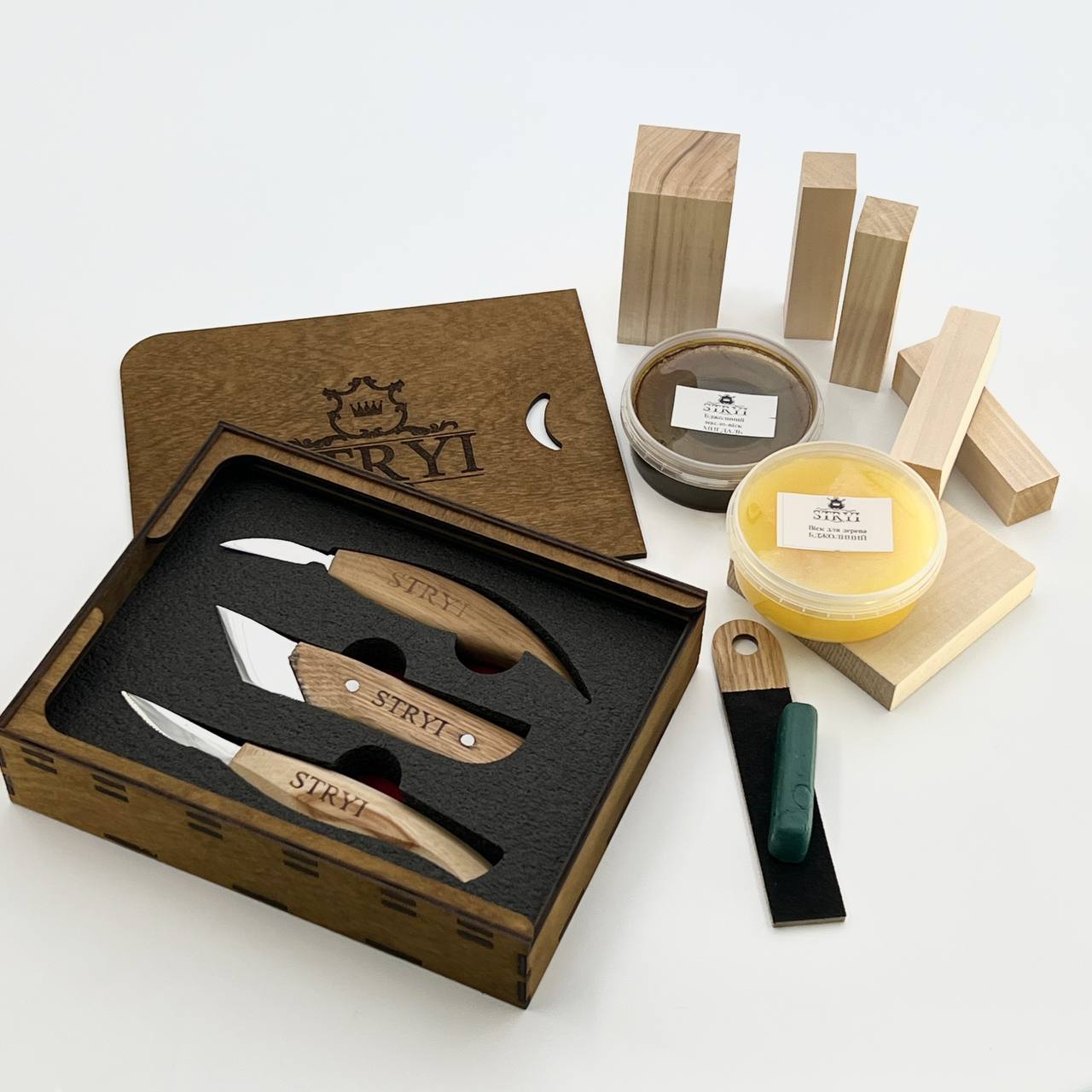 Wood Carving Knives set of 3pcs STRYI Profi in Storage Wooden Box