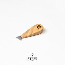 Load image into Gallery viewer, Wood carving set STRYI Start with basswood practice board for beginner woodcarvers