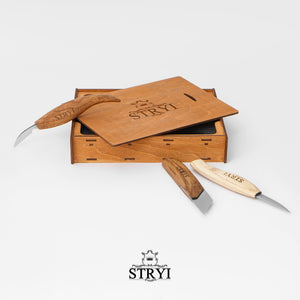 Juego de cuchillos para tallar madera de 3 piezas en estuche de madera STRYI Profi