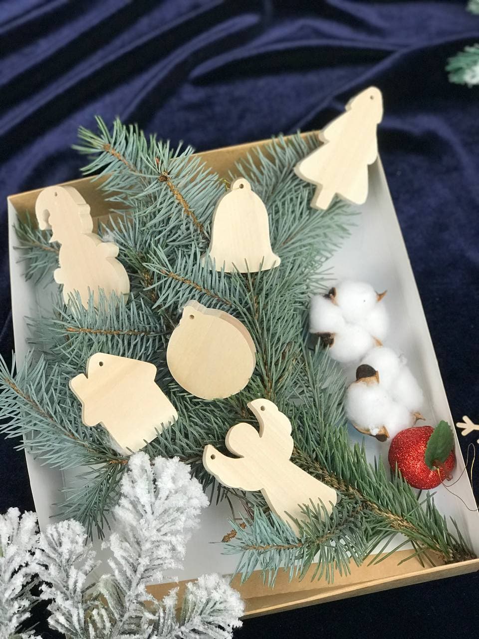 Set Weihnachtsspielzeug, Rohlinge für Kreativität, Weihnachtsdekoration aus Holz